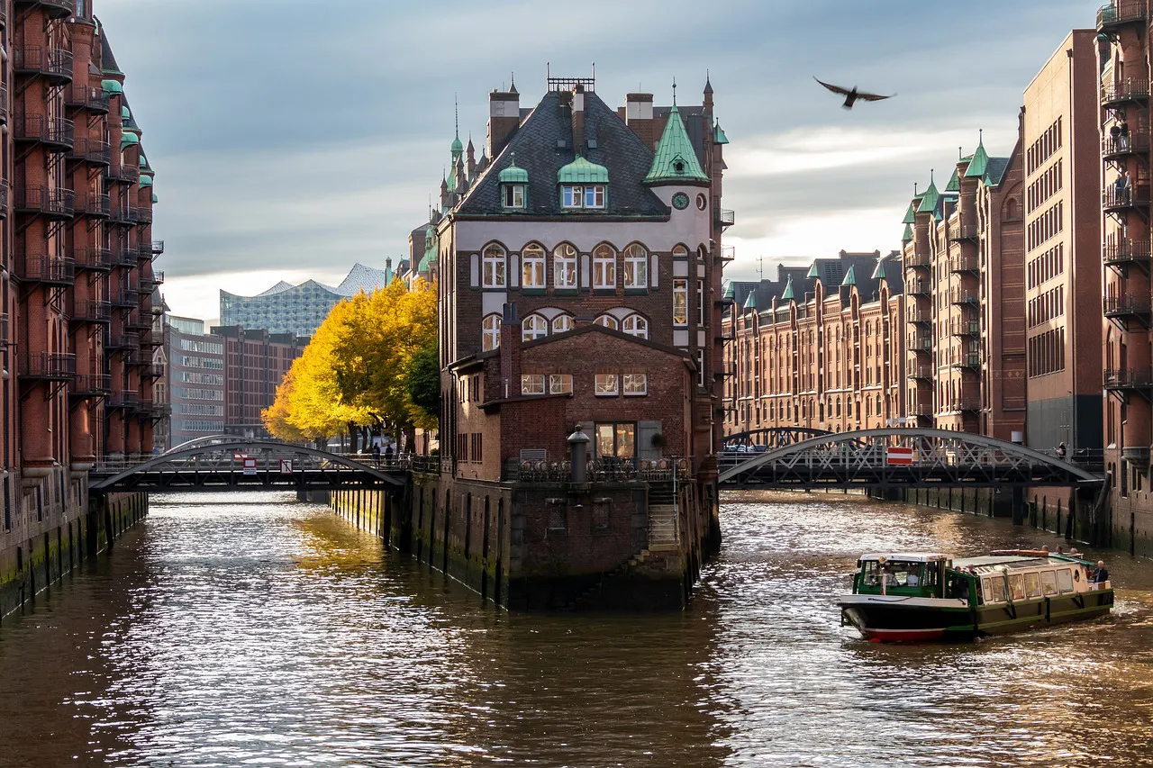 hamburg-4570577_1280