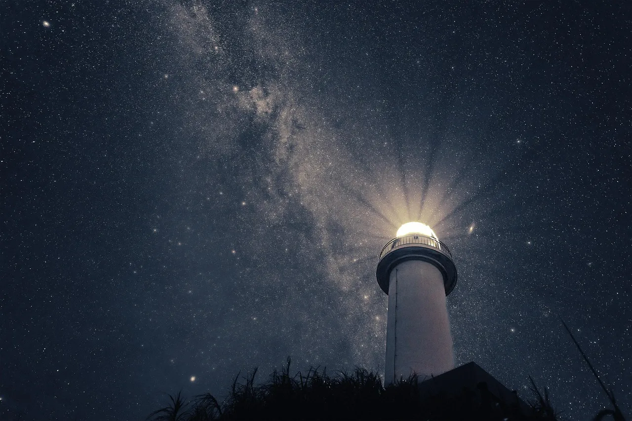 lighthouse-6785763_1280