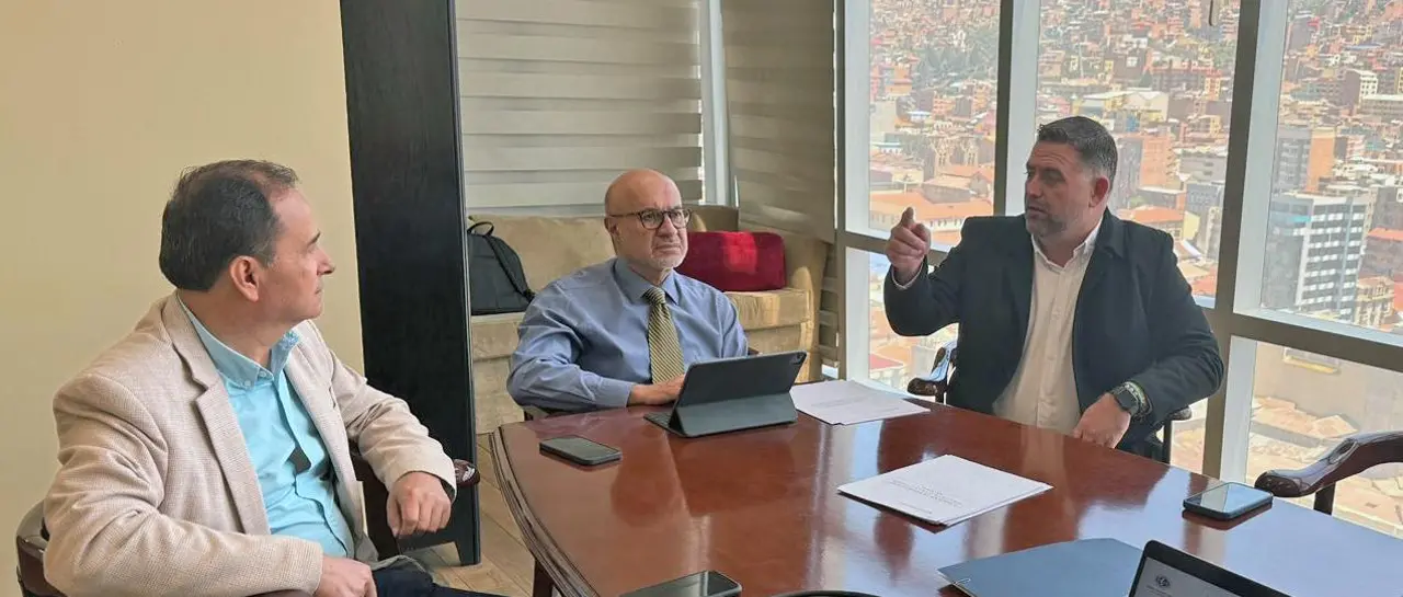 nte-de-la-camara-agropecuaria-del-or_101-13741156_20251122124226